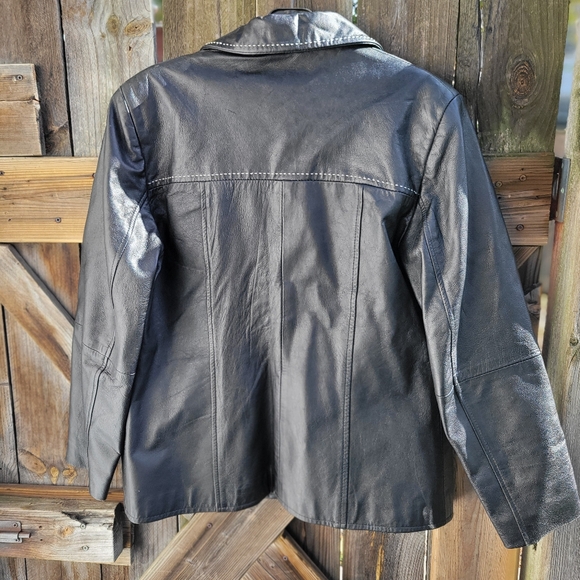 Vintage Ladies DC Collection leather jacket size XL made in Canada - Picture 3 of 7